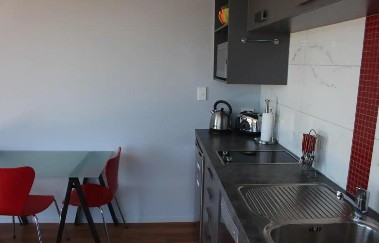 Poppy Apartment Coromandel Екстериор снимка