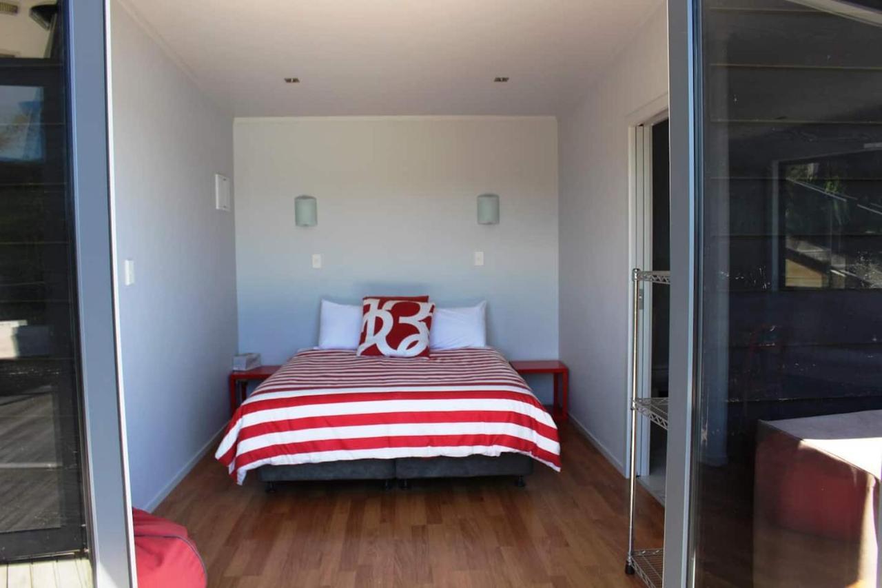 Poppy Apartment Coromandel Екстериор снимка
